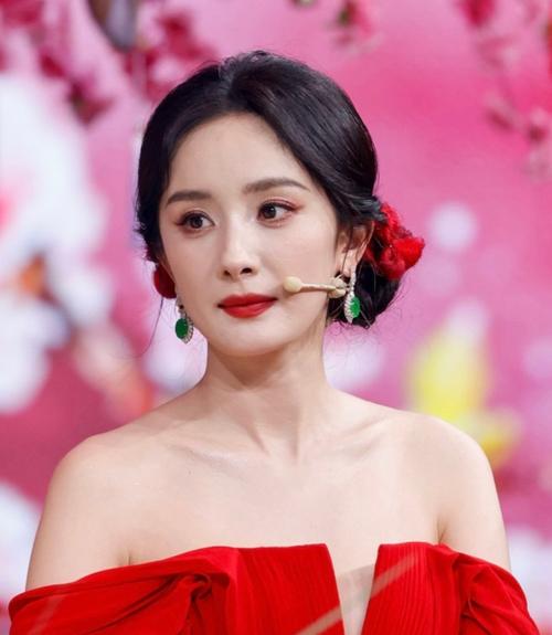 女明星嘴型暗藏表演密码 一个抿嘴就能演活角色