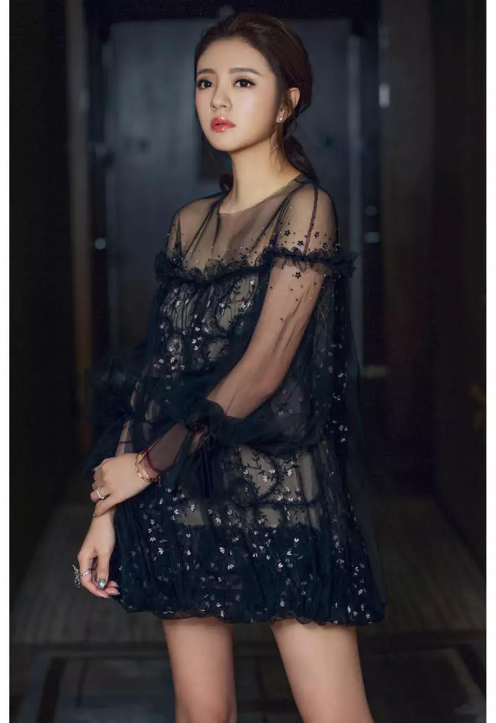 安以轩 独孤天下 小叮当_安以轩进娱乐圈时间